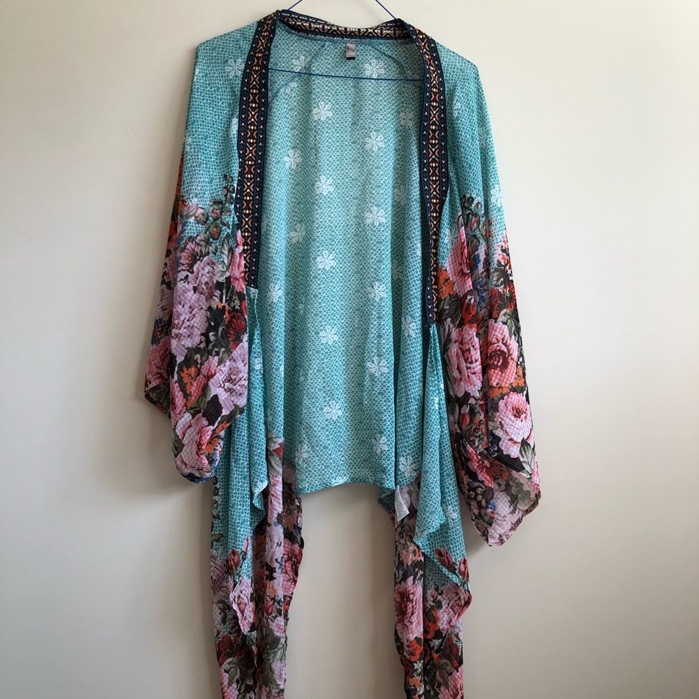 Floral print kimono!